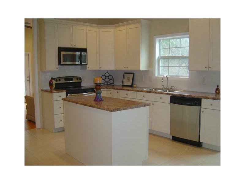 1510 Roberts Drive Se Property Photo 6