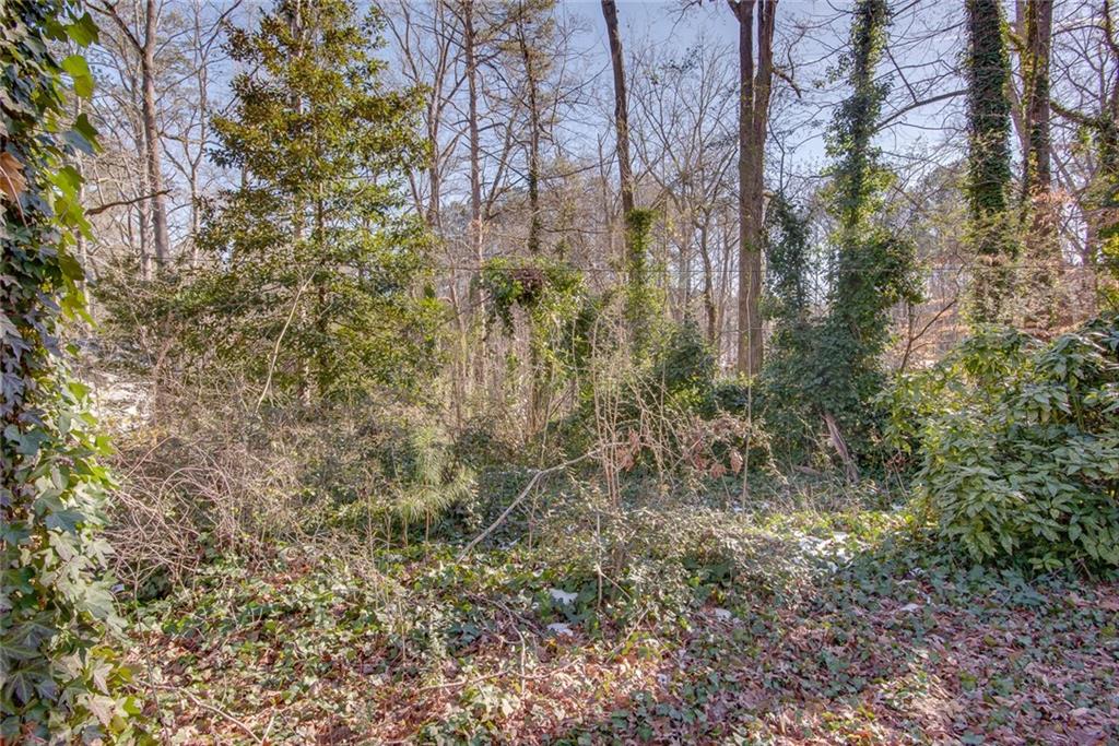 605 Spruce Drive Property Photo 1