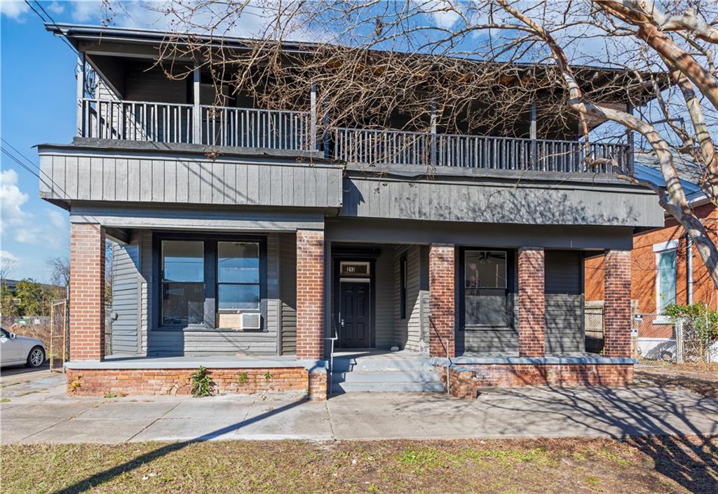 213 16th Street Property Photo