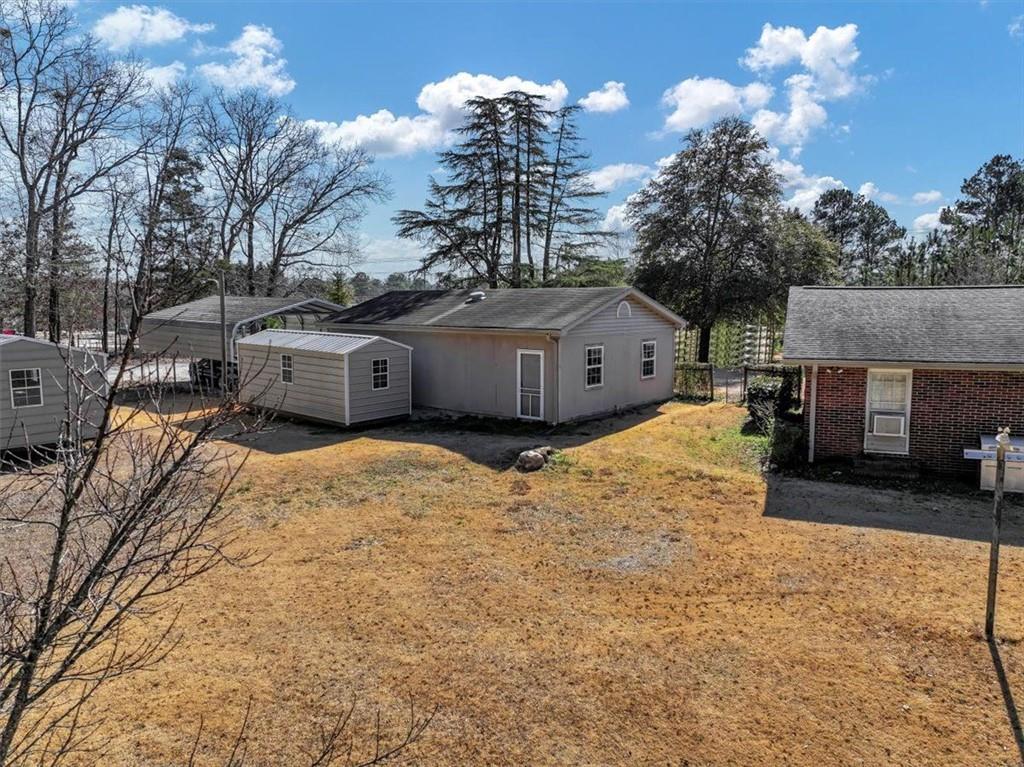 1891 Highway 81 E Property Photo 4
