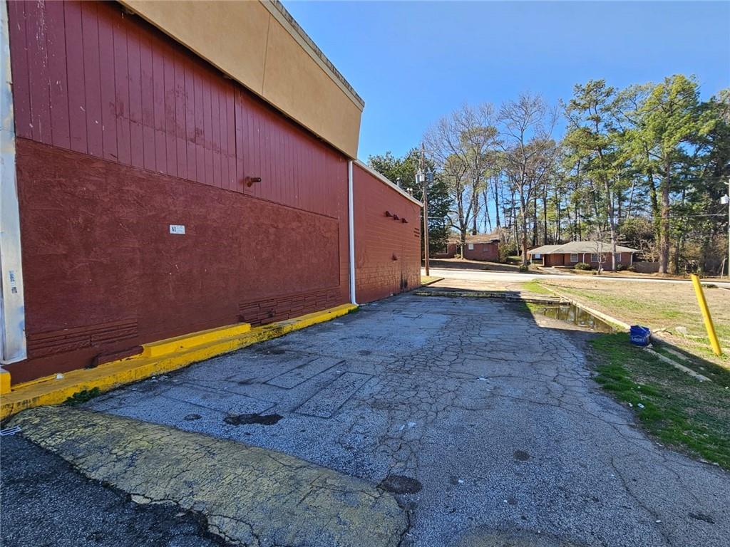 2517 Gresham Road Se Property Photo 15