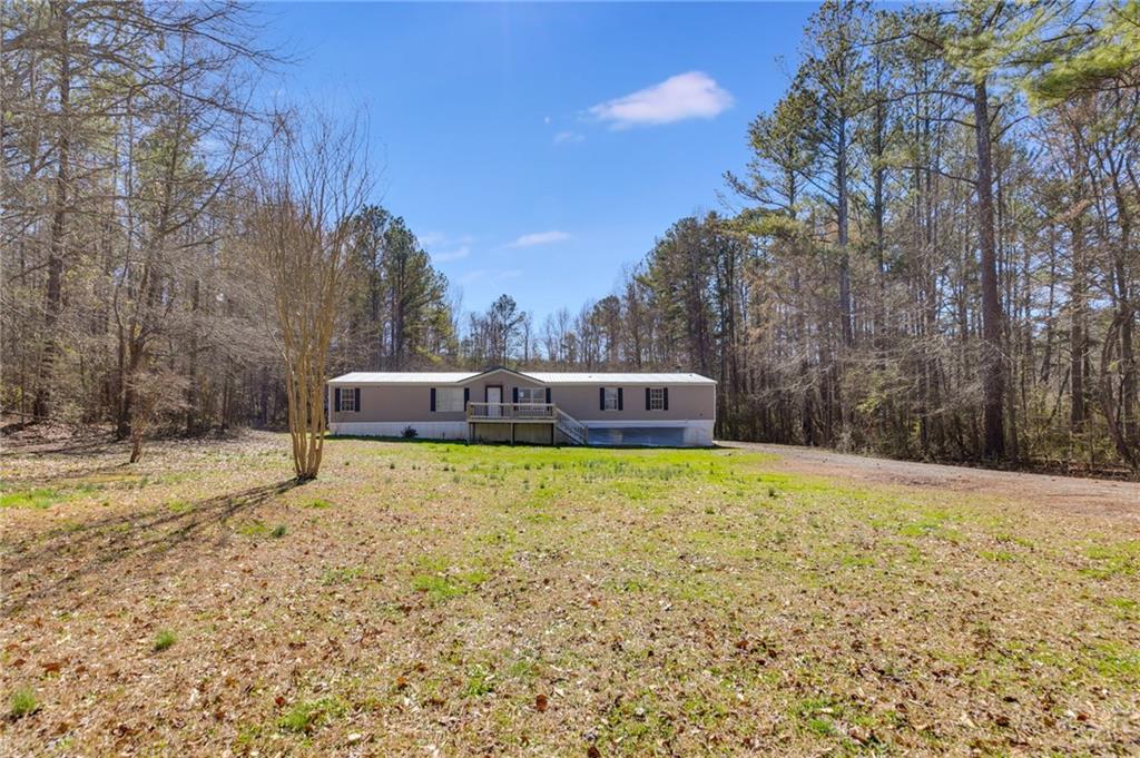 1046 Youngs Farm Road Property Photo 1