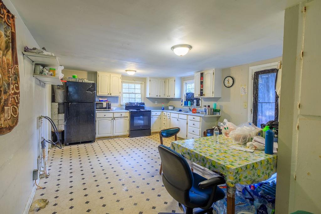 100 Daisy Circle Property Photo 5