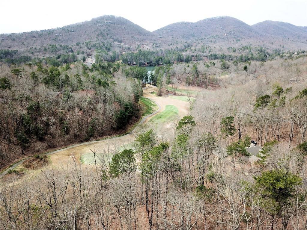 2784 Summit Drive Property Photo 8