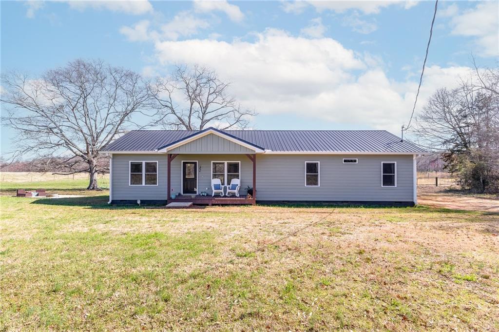 869 Ankerich Rd Property Photo 1