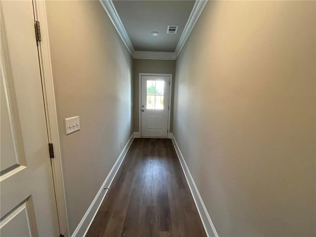 21 Creekside Commons Drive Property Photo 4