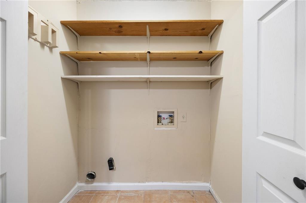 7545807 Property Photo 10