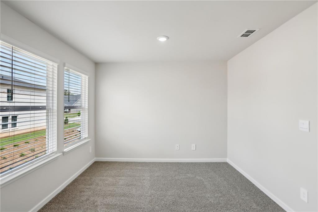 6910 Winchester Place Property Photo 27
