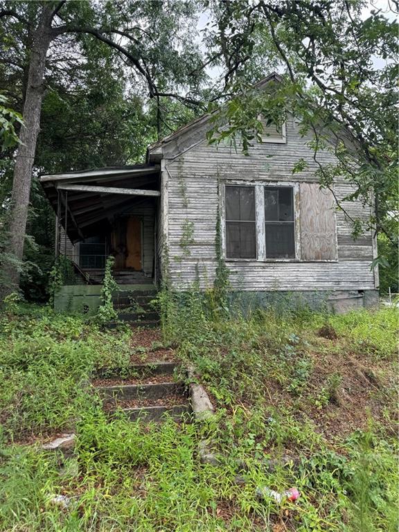 1523 13th Street N Property Photo 1