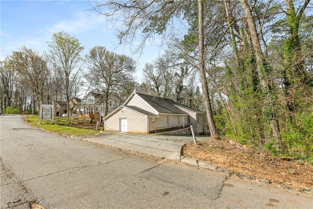 2272 Paul Avenue Nw Property Photo 12