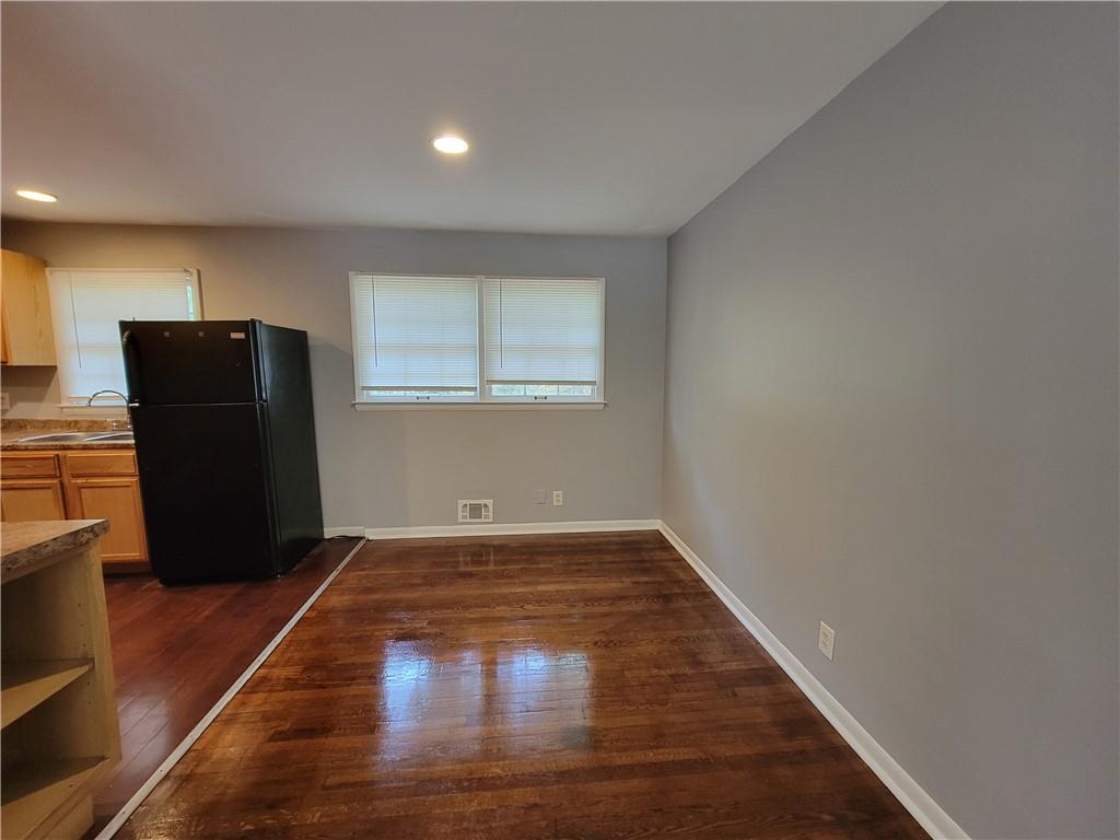 3796 Leesburg Court Sw Property Photo 7