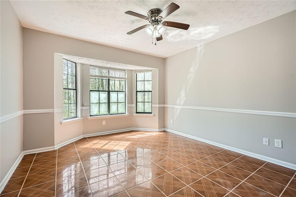 714 Post Road Drive Property Photo 4