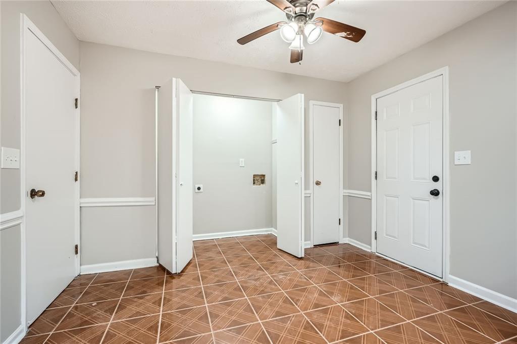 714 Post Road Drive Property Photo 12