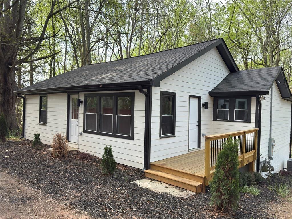 12778 Cumming Highway Property Photo 2