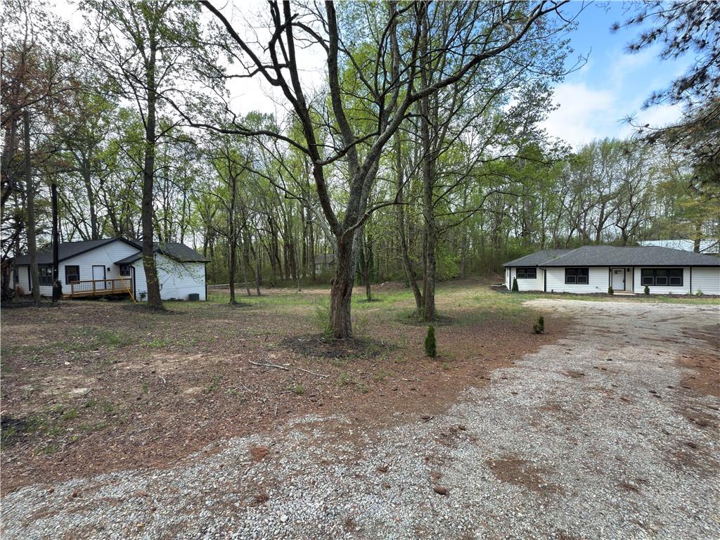 12778 Cumming Highway Property Photo 3