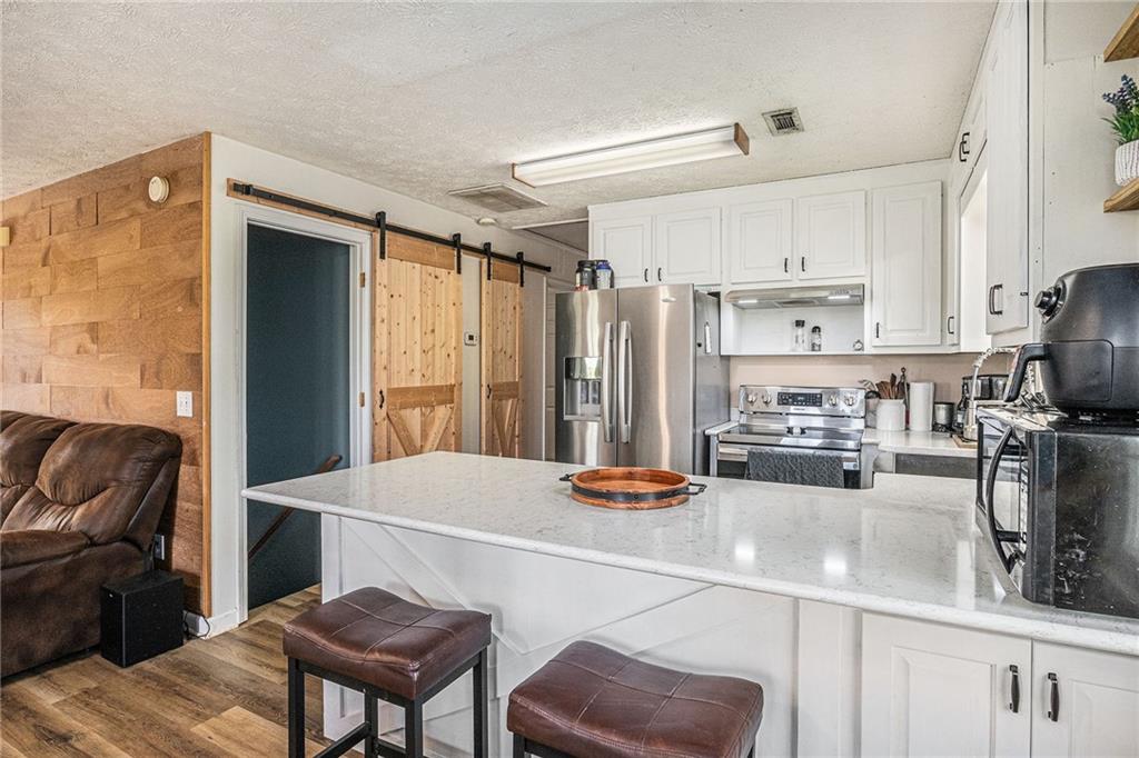516 Martin Byers Road Property Photo 13