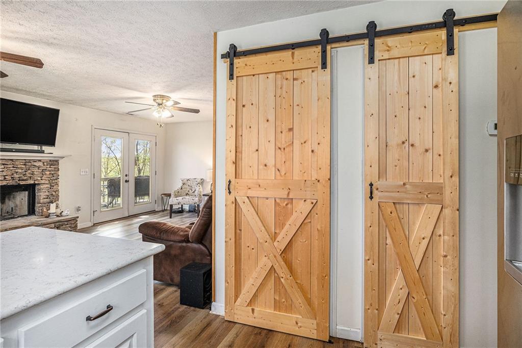 516 Martin Byers Road Property Photo 14