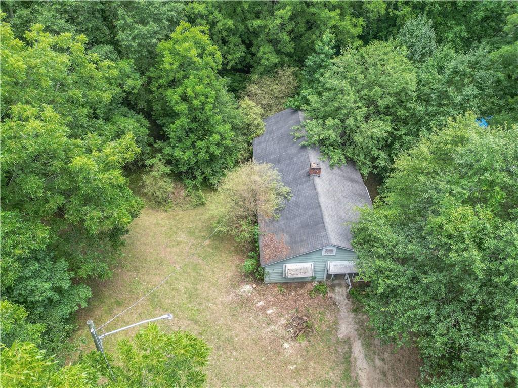 751 Flippen Road Property Photo 3