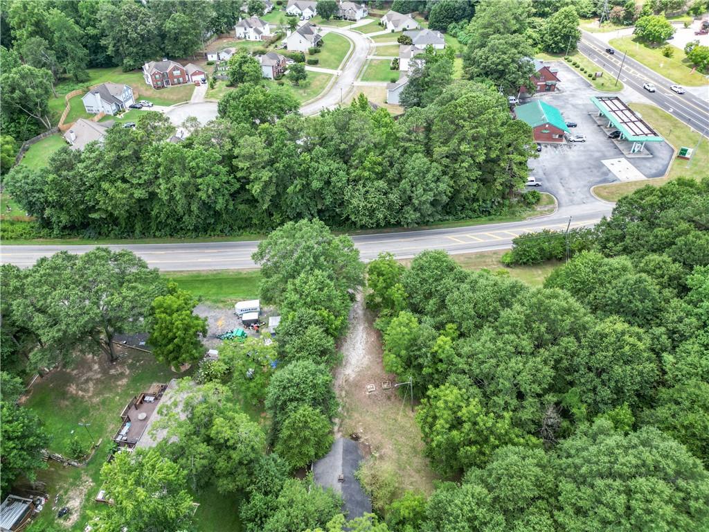 751 Flippen Road Property Photo 8