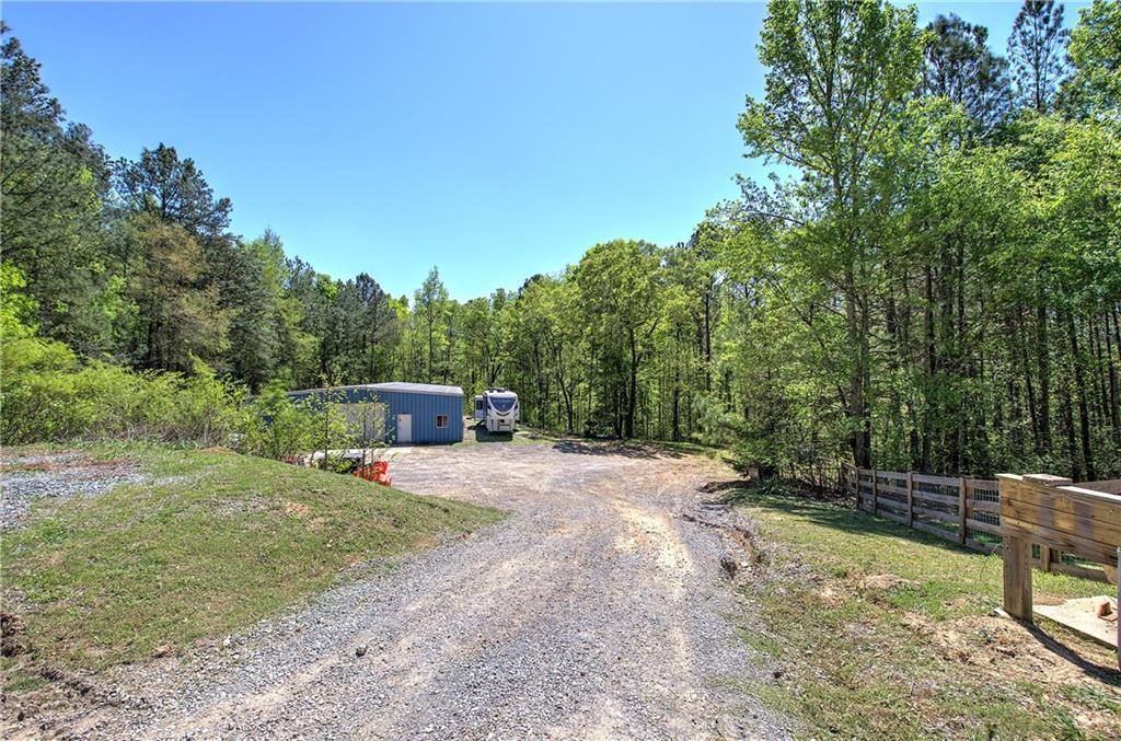 300 Mini Road Se Property Photo 37