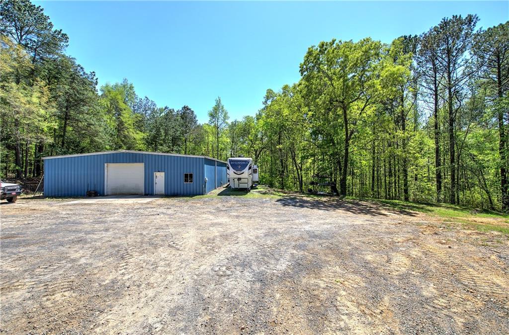 300 Mini Road Se Property Photo 44