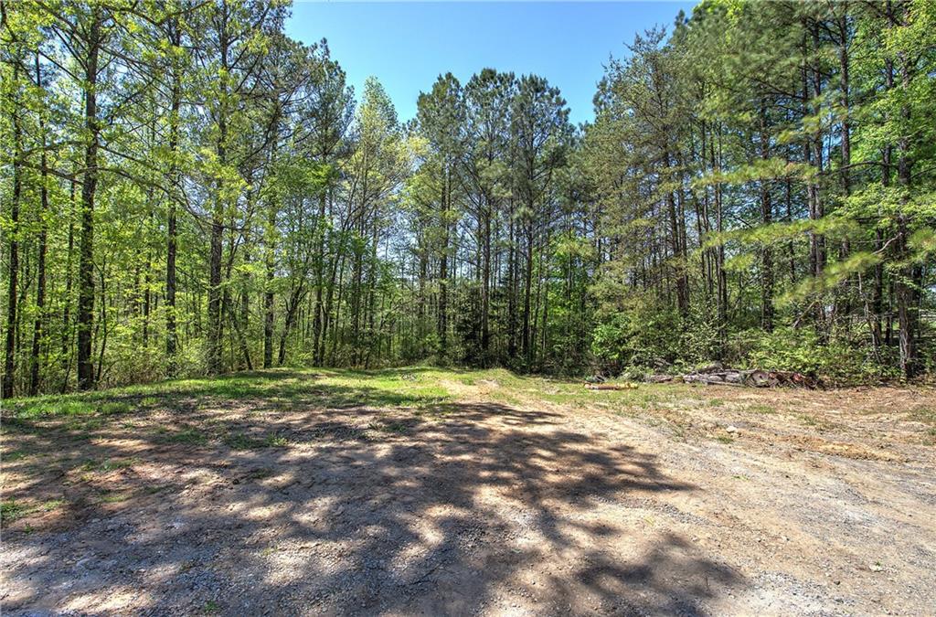 300 Mini Road Se Property Photo 45