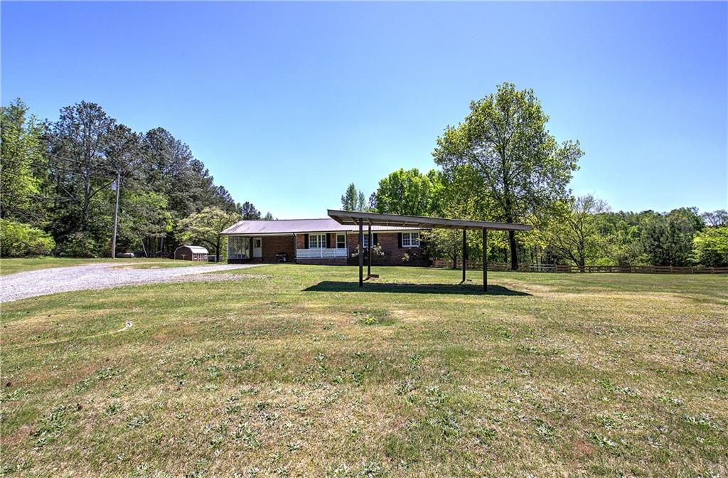 300 Mini Road Se Property Photo 48