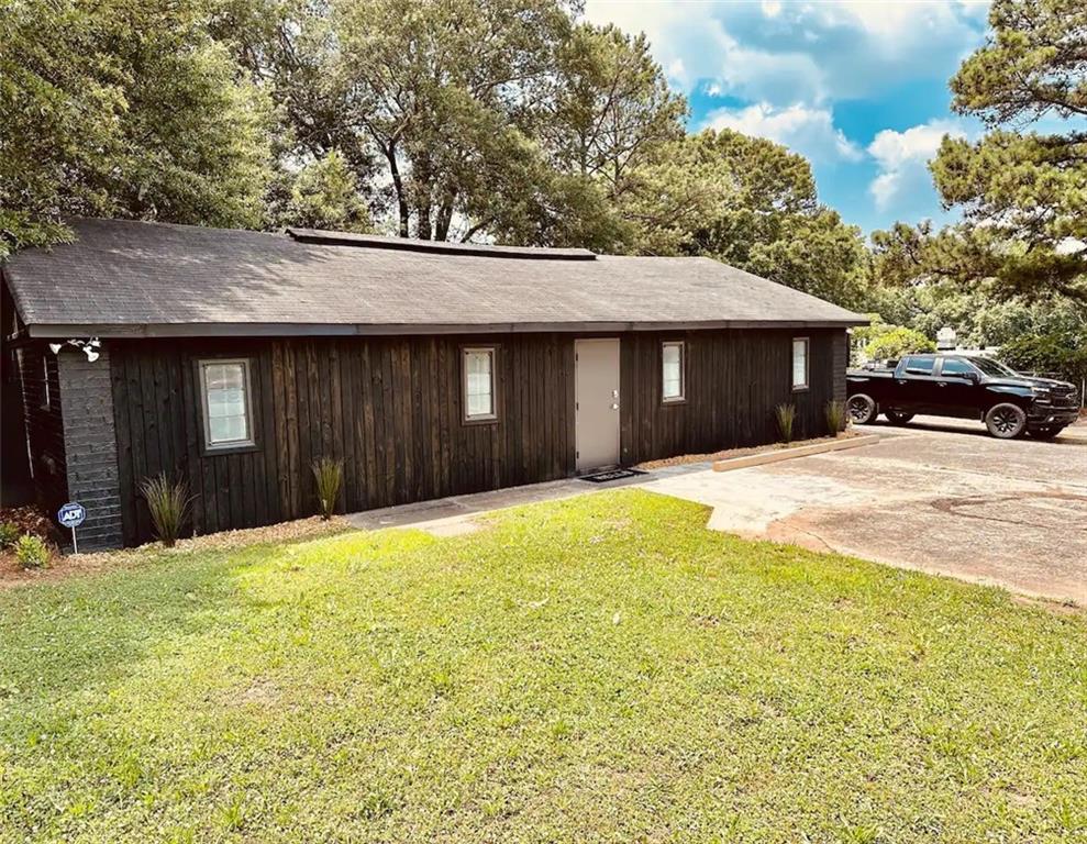 380 Amal Drive Sw Property Photo 4