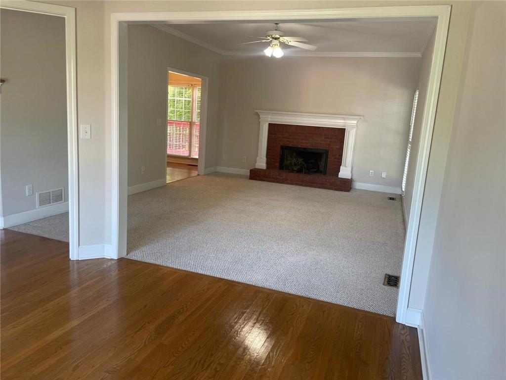 8100 Greens Mill Way Property Photo 11