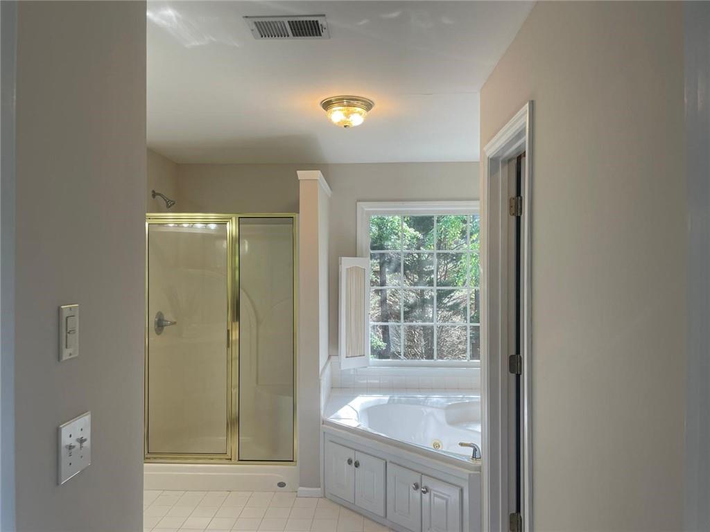8100 Greens Mill Way Property Photo 20