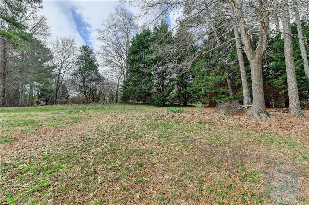 8100 Greens Mill Way Property Photo 36
