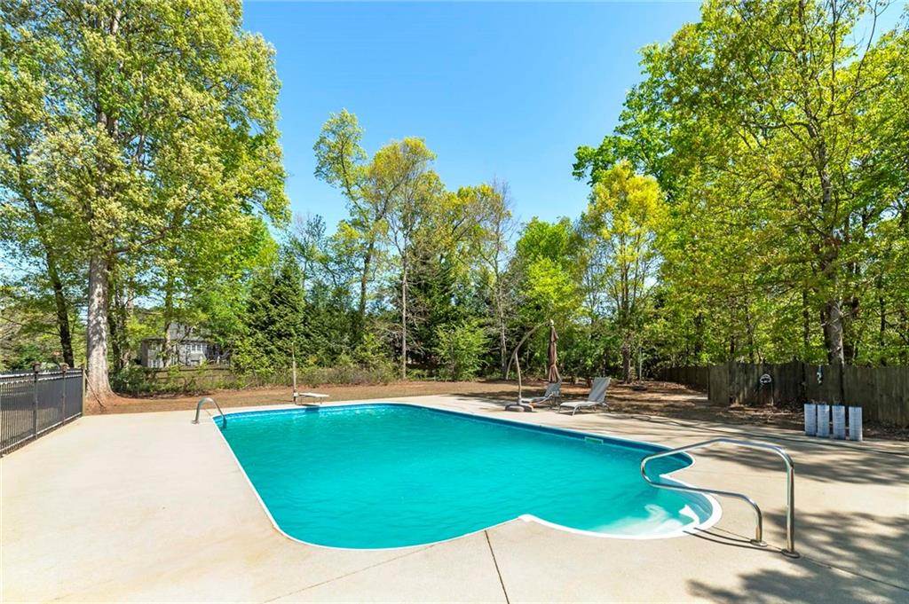 7804 Gusty Trail Property Photo 45