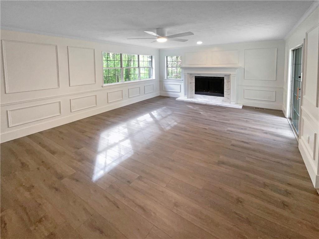 8608 Creekview Court Property Photo 3