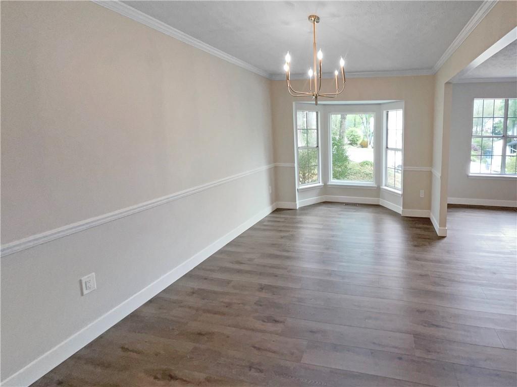 8608 Creekview Court Property Photo 14