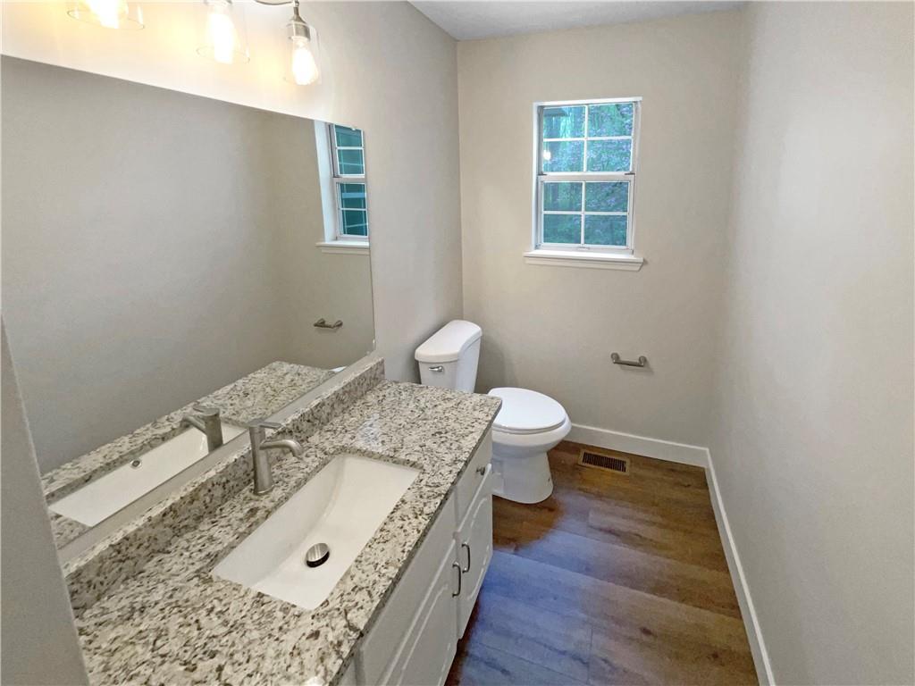 8608 Creekview Court Property Photo 22