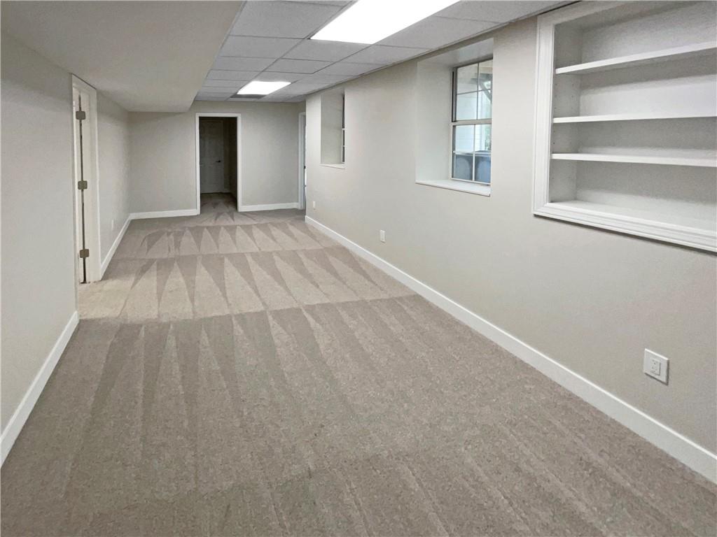 8608 Creekview Court Property Photo 28
