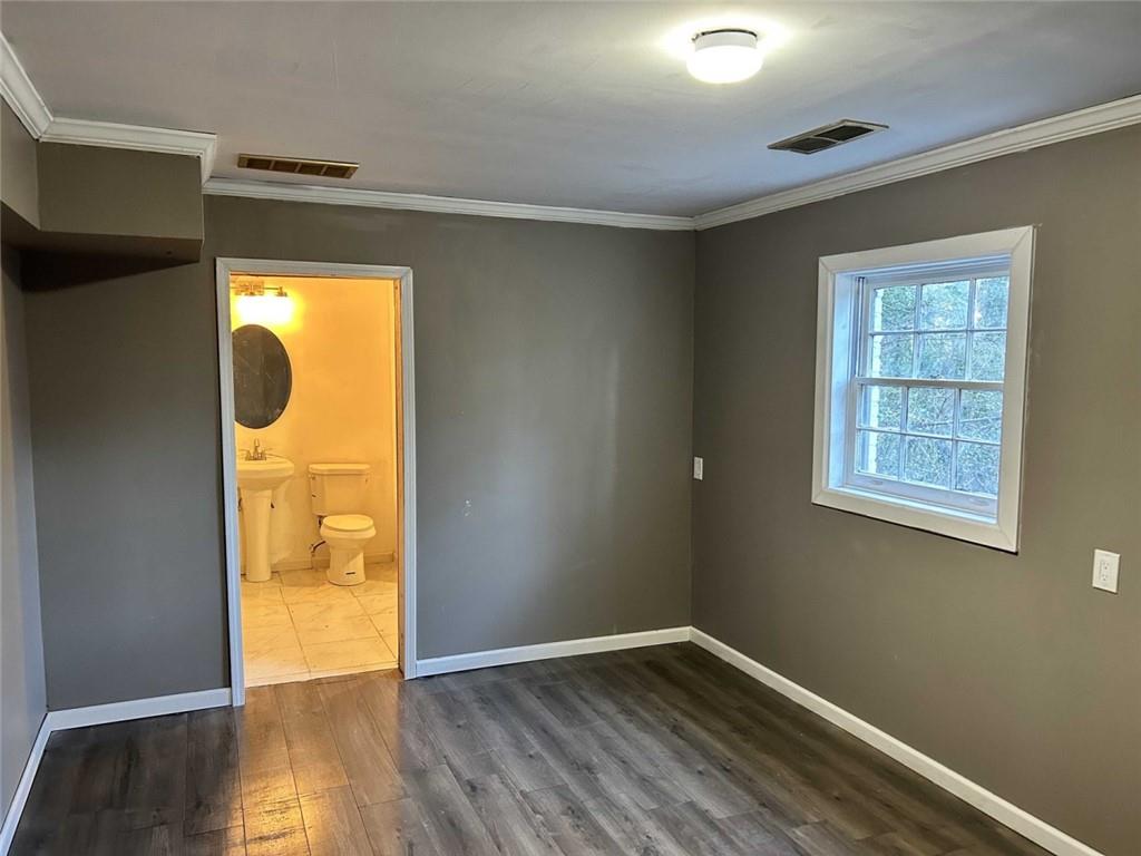 4844 Fairforest Drive Property Photo 8