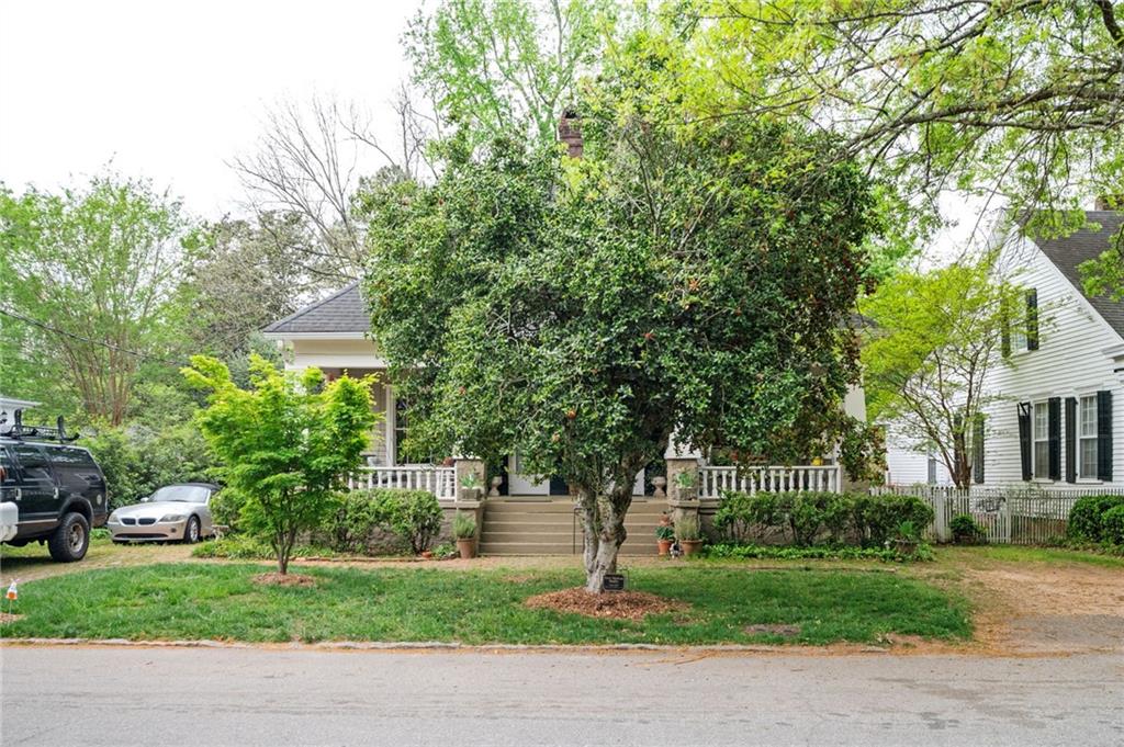 328 Porter Street Property Photo 4