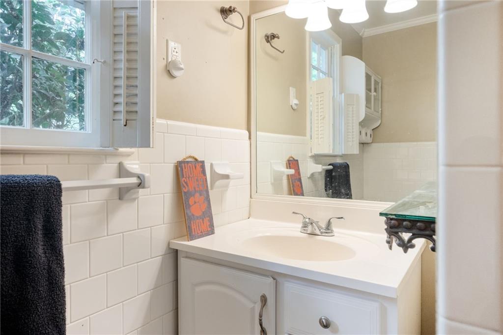 328 Porter Street Property Photo 40