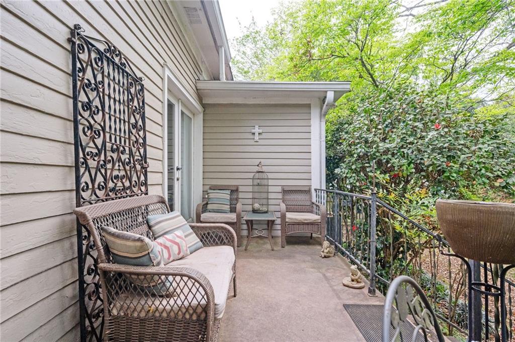 328 Porter Street Property Photo 42
