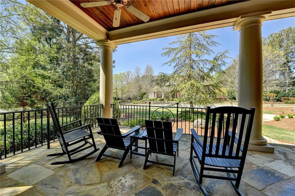 4505 Whitestone Way Property Photo 3