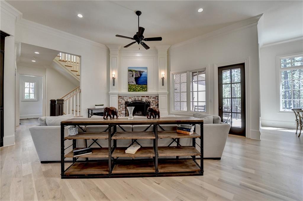 4505 Whitestone Way Property Photo 4