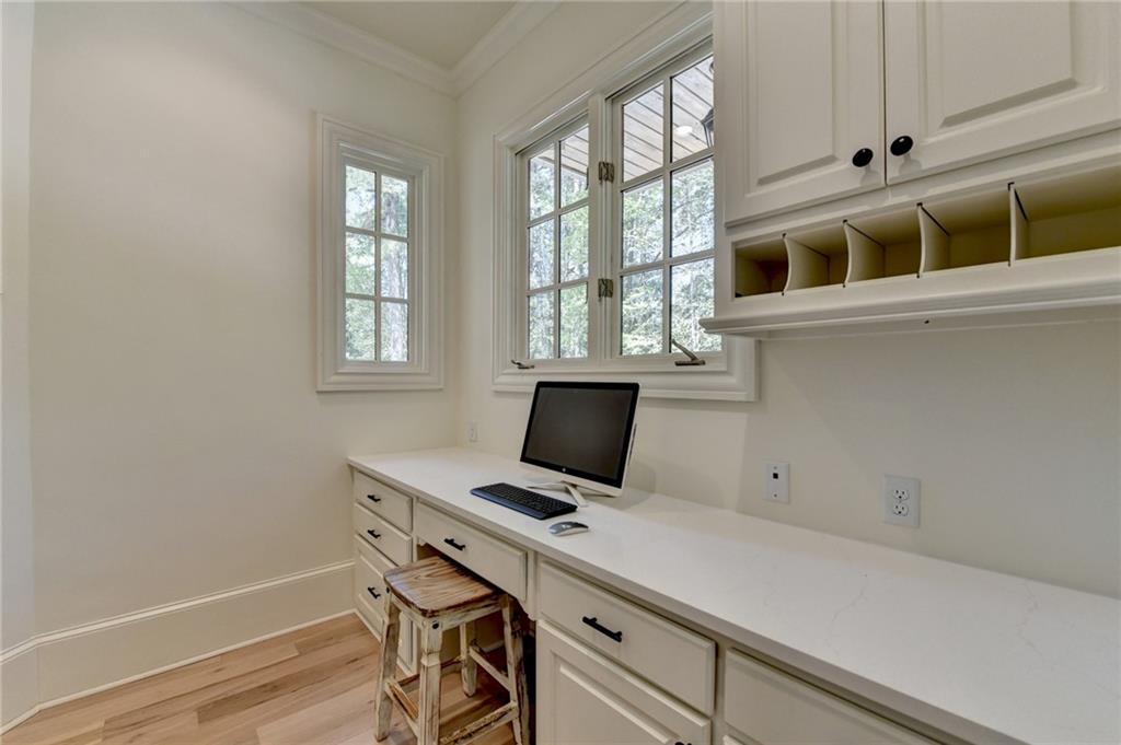 4505 Whitestone Way Property Photo 42