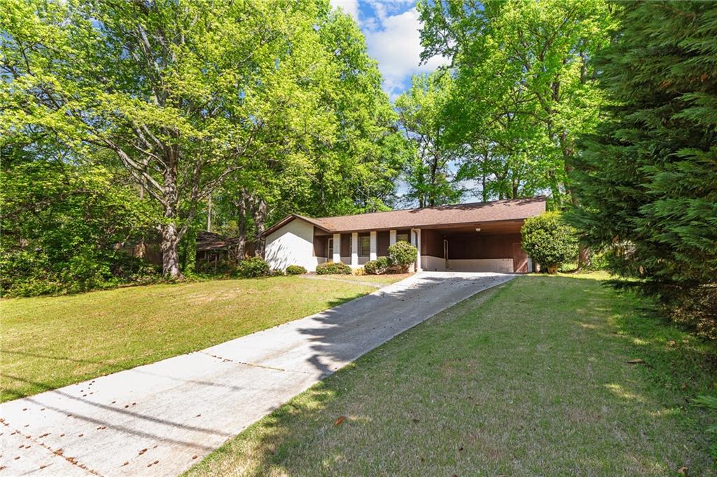 3944 Woburn Drive Property Photo 2