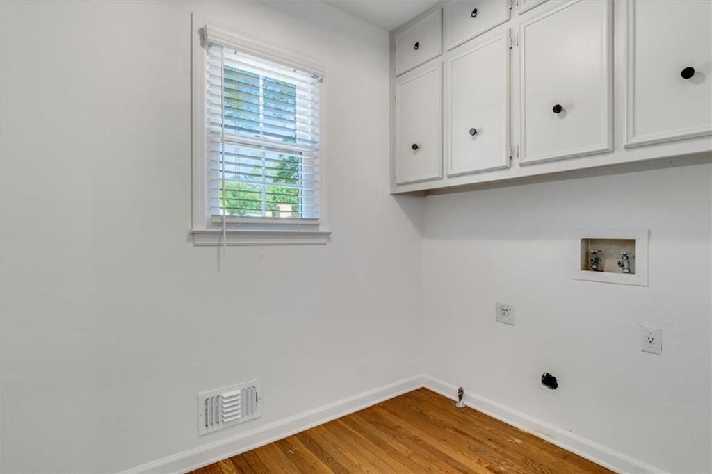 3040 Greenfield Drive Property Photo 23