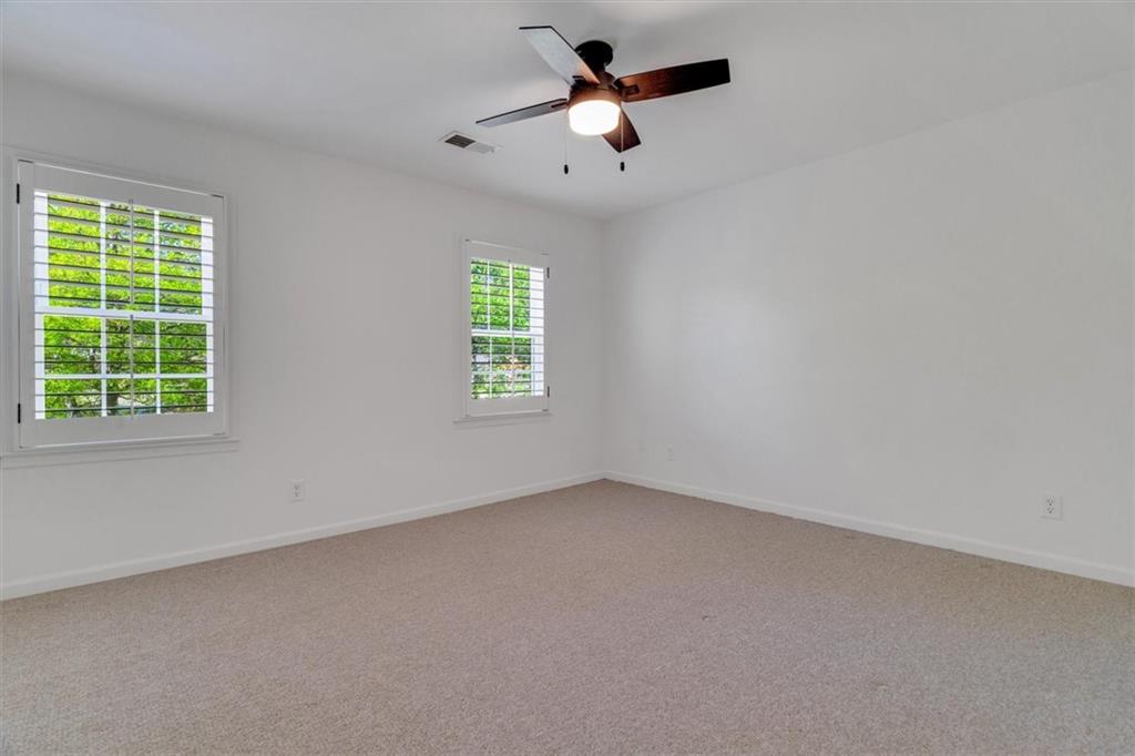 3040 Greenfield Drive Property Photo 37