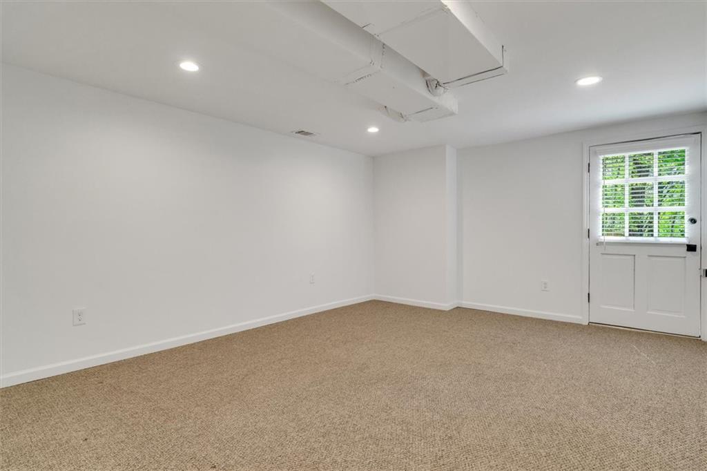 3040 Greenfield Drive Property Photo 43