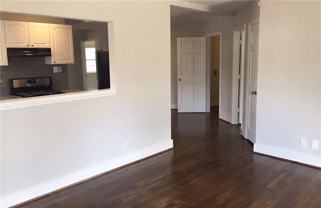 60 Cleveland Street Se Property Photo 7