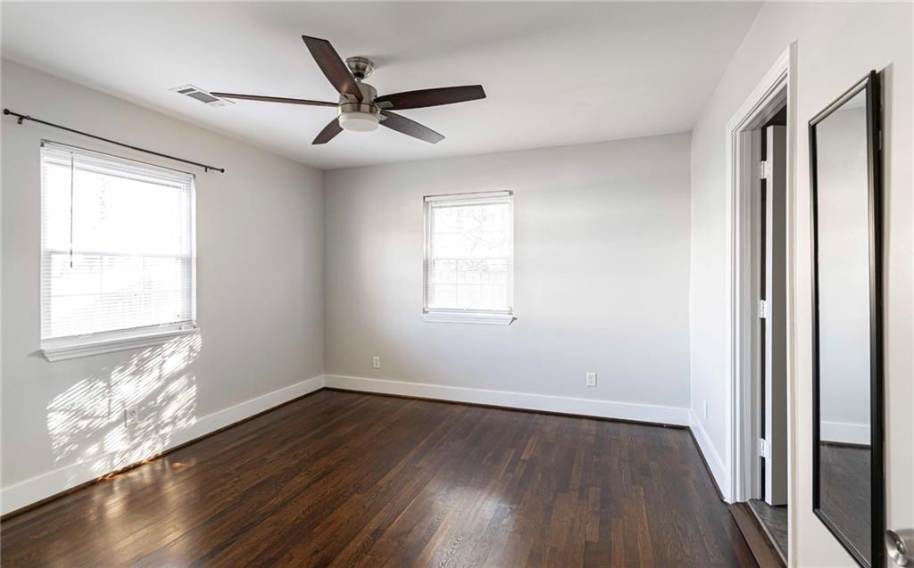 60 Cleveland Street Se Property Photo 14