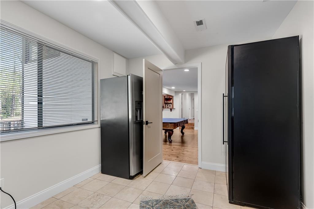 2750 Interlaken Drive Property Photo 49